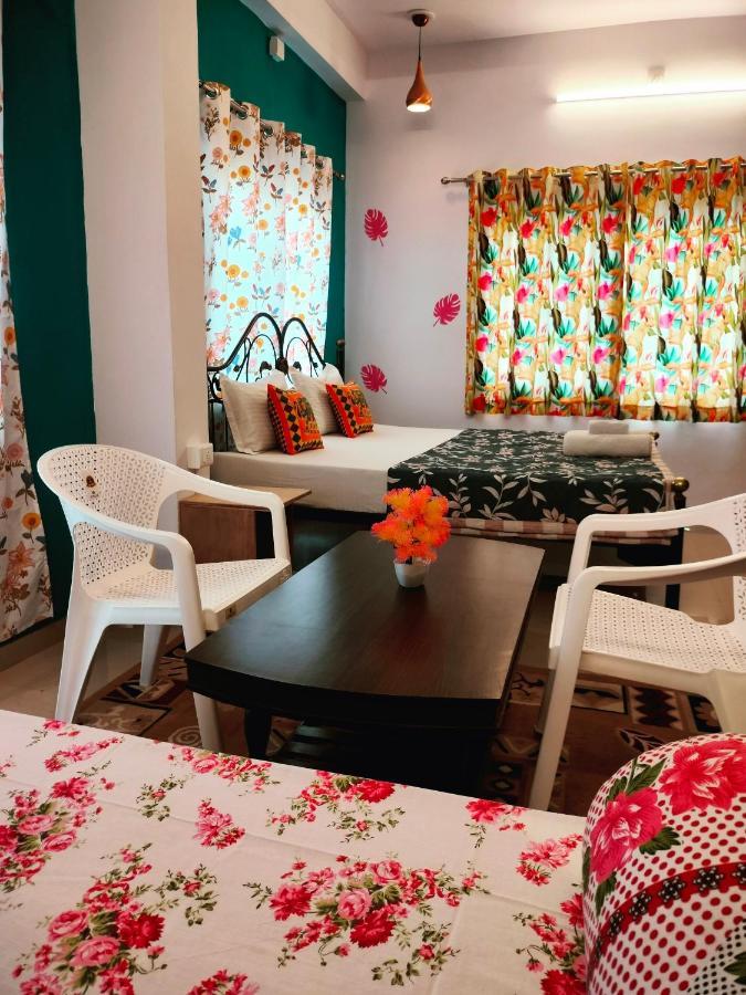 Krishna Stay Guest House Udaipur Eksteriør billede