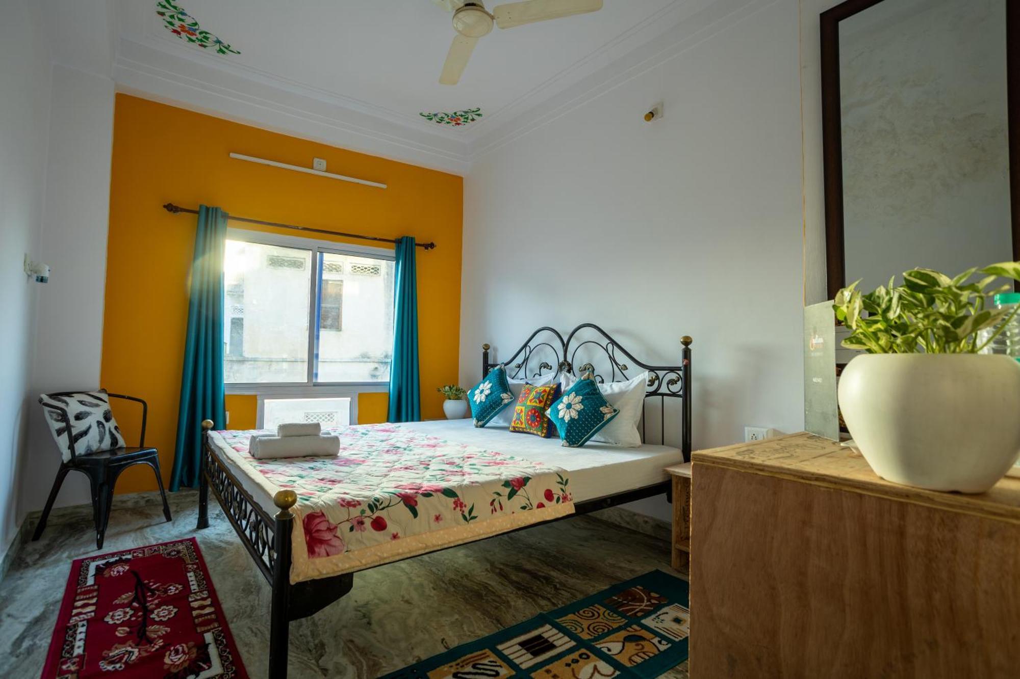 Krishna Stay Guest House Udaipur Eksteriør billede